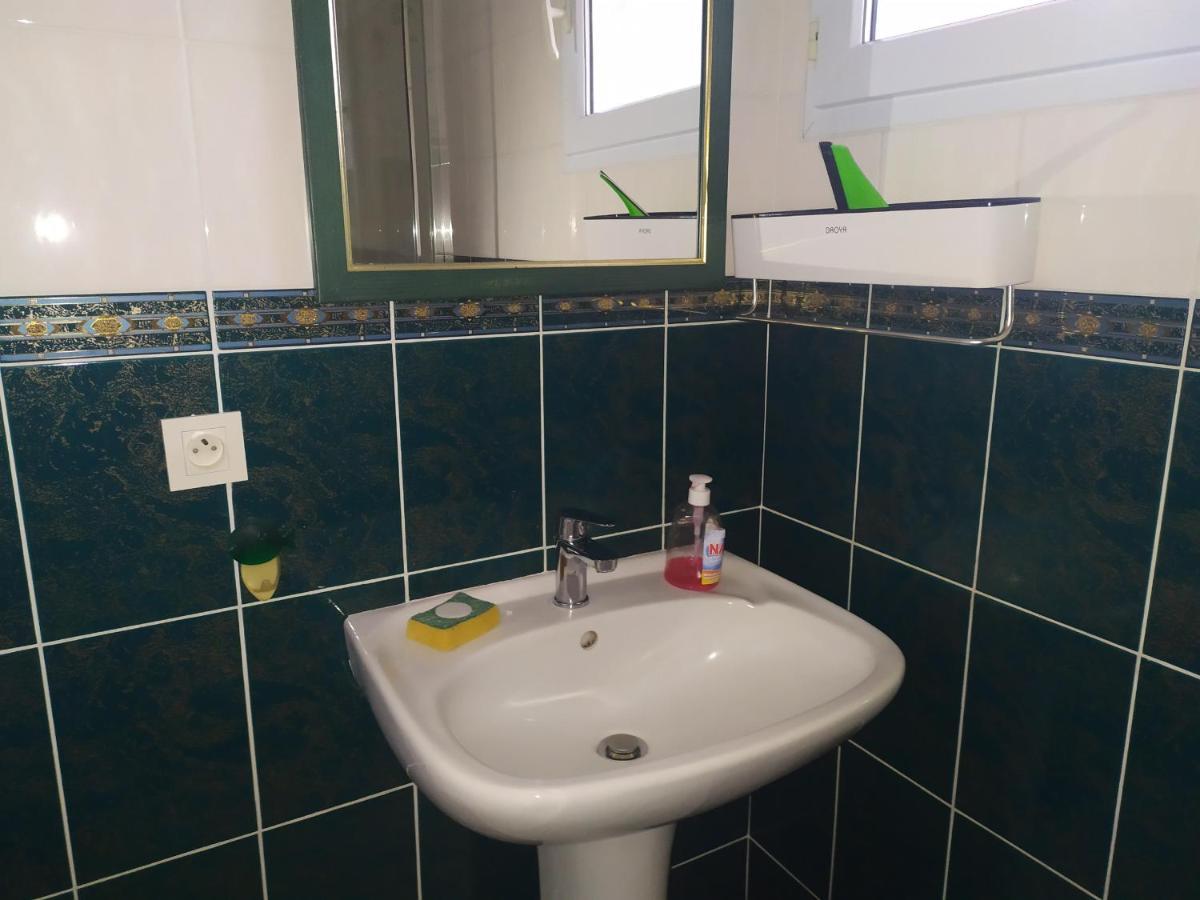 Chez Fabienne T1 Daire Le Breuil-sur-Couze Dış mekan fotoğraf